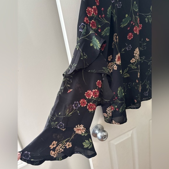Spense black floral sheer long sleeve ruffle top size large - Picture 3 of 8